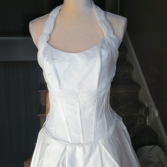 Size 8 My Fair Bride Ivory Wedding Dress - Picture 13 of 15